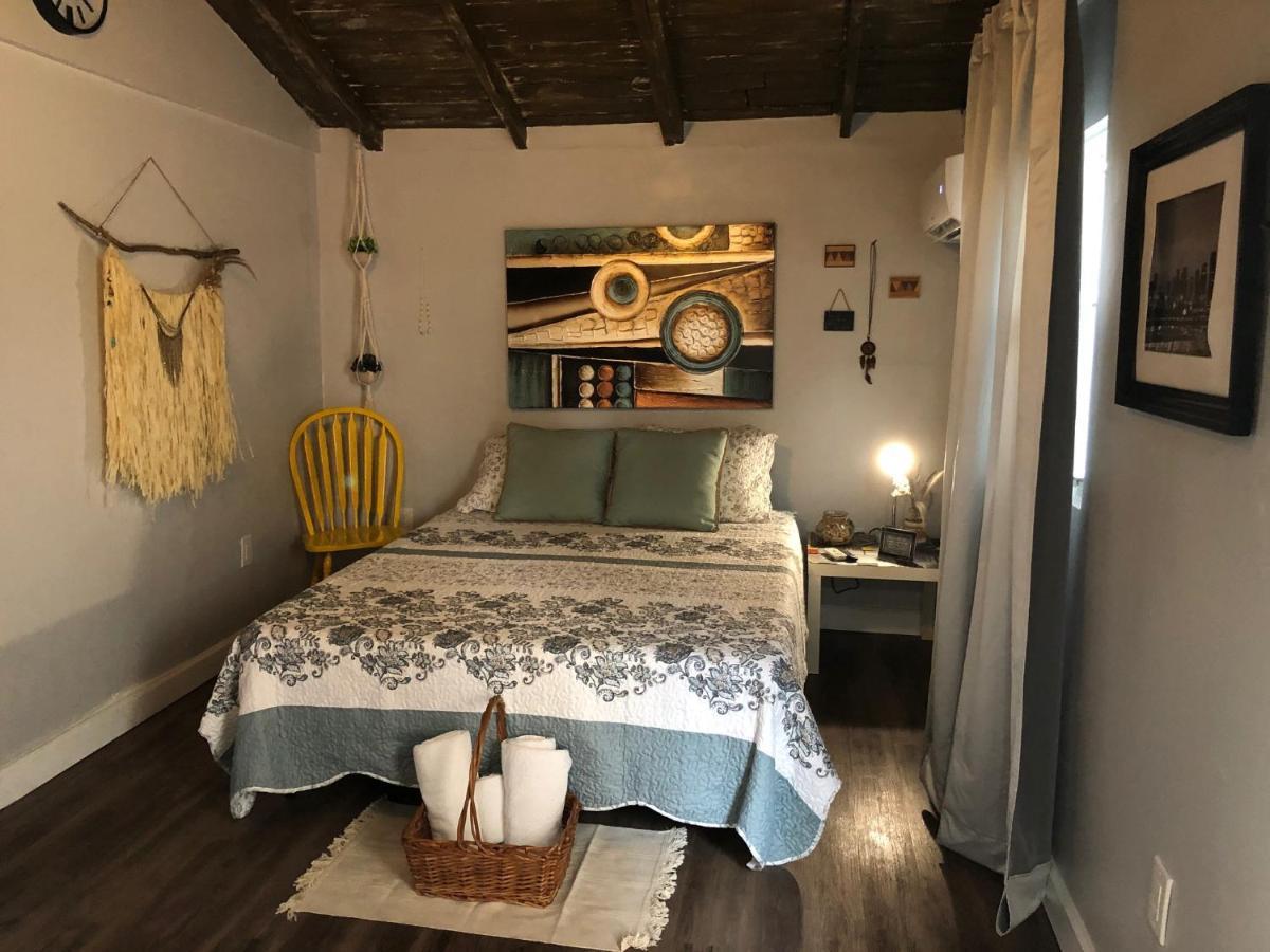Private And Secluded Studio In Little Havana - 6V Miami Buitenkant foto